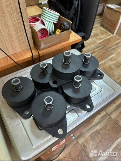 Амортизаторы катка TC40S Tacom