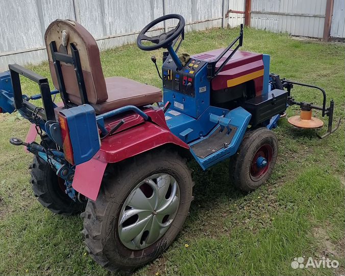 Мини-трактор КУРГАНМАШЗАВОД КМЗ-012, 1996