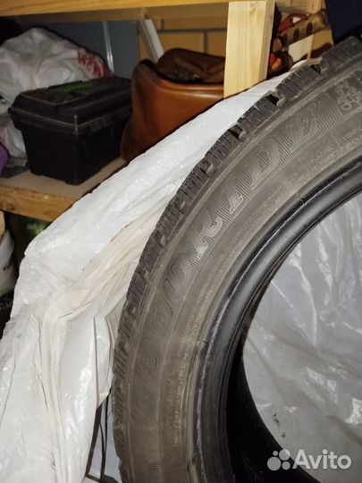 Goodride SW 606 215/50 R17