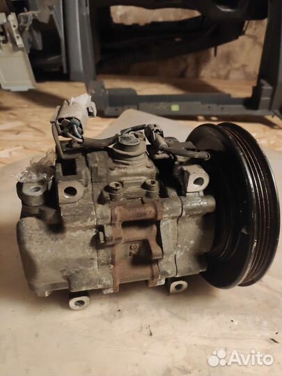 Компрессор кондиционера spacio