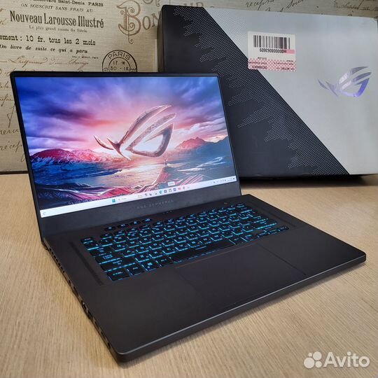 Asus rog zephyrus g15