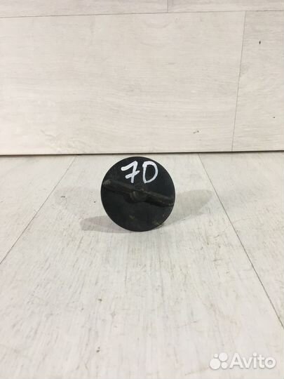 Крепление запасного колеса LADA vesta 1.6 мт седан