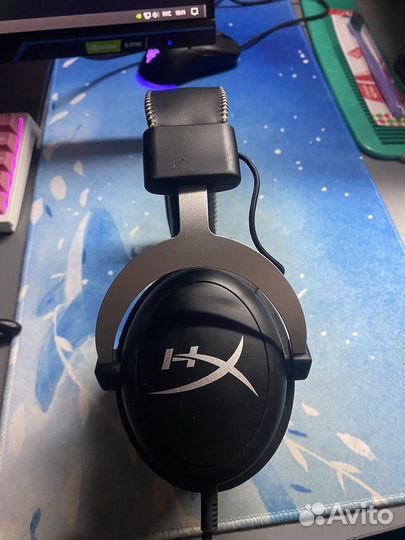 Игровые наушники hyper x silver
