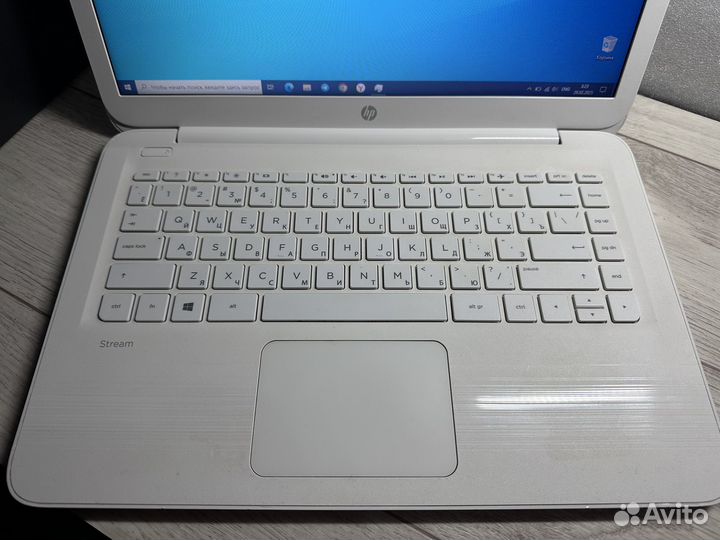 Отличный, Быстрый HP Stream intel