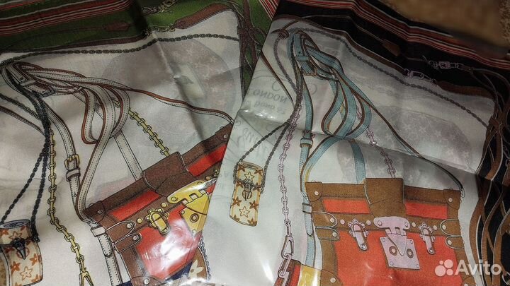 Платок Louis Vuitton