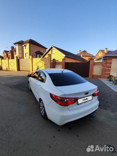 Kia Rio 1.4 AT, 2011, 265 000 км