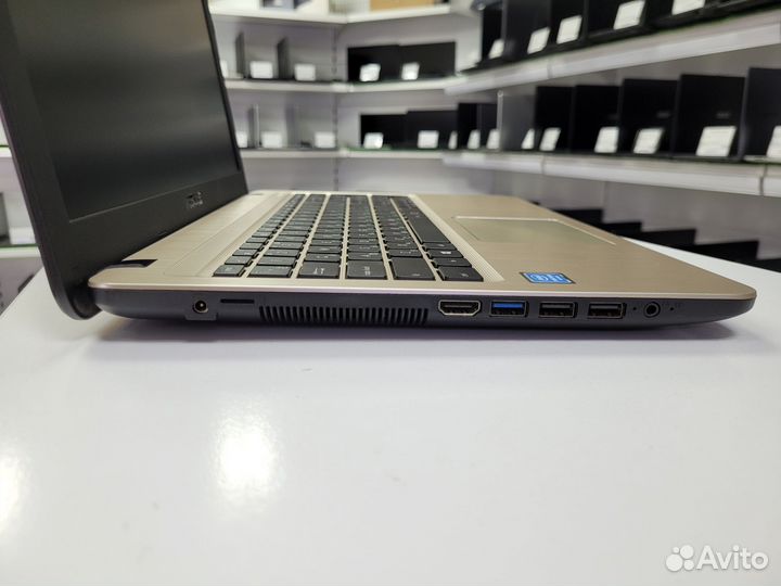 Ноутбук asus MX110 256GB SSD Pentium N5000