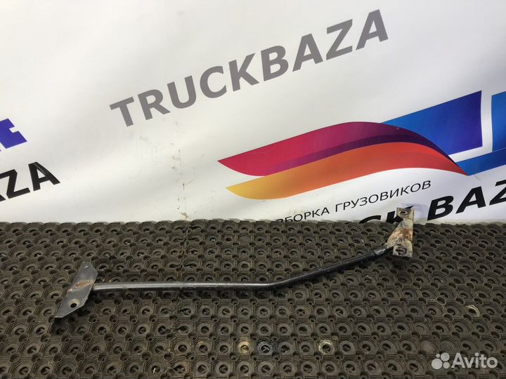 1292819 Кронштейн подножки правый Daf XF105