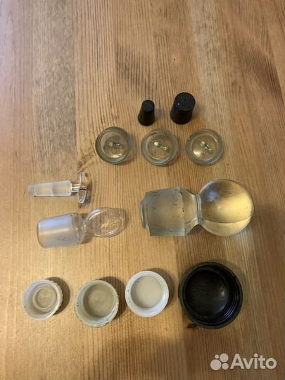 Пробки стеклянные, резиновые, пластмассовые