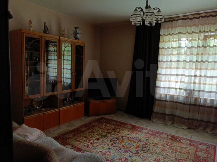 3-к. квартира, 79,5 м², 1/2 эт.