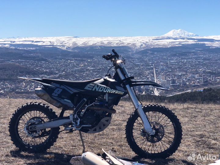 Тур в горы Кавказа на эндуро мотоциклах экскурсии