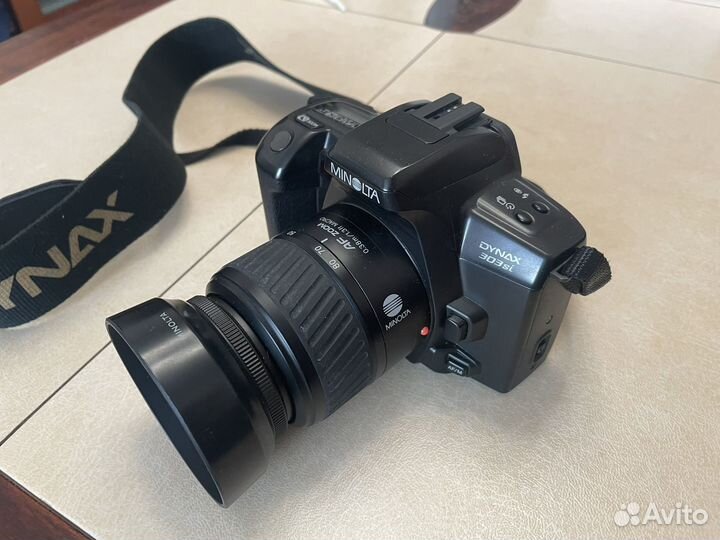 Плёночный фотоаппарат Minolta Dynax 303si