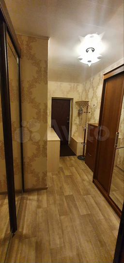 3-к. квартира, 97 м², 2/4 эт.