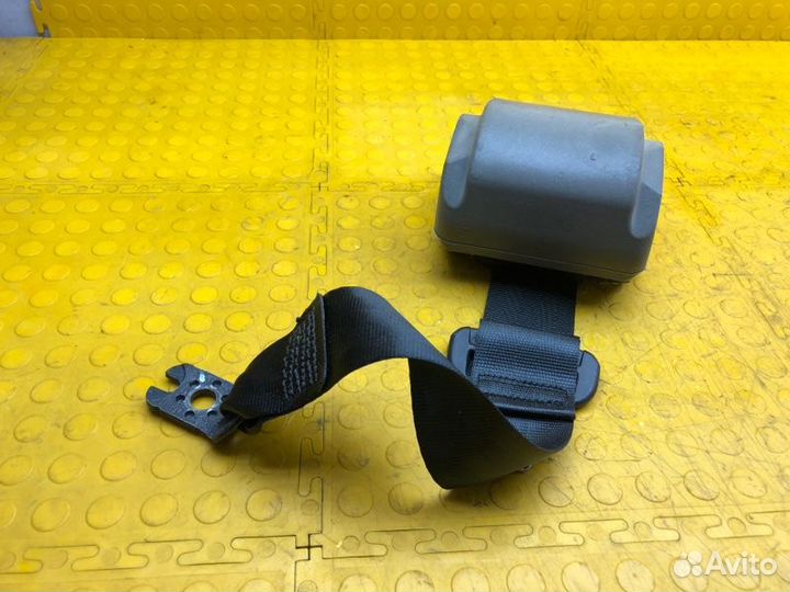 Ремень безопасности задний Skoda Octavia cwva 2017
