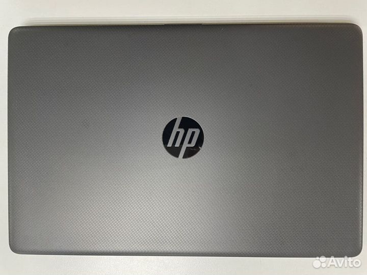 Современный ноутбук HP