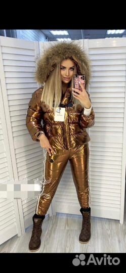 Женский зимний костюм