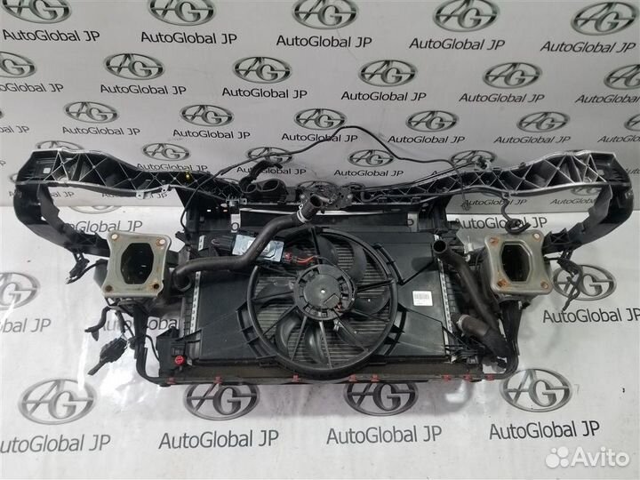 Панель передняя/телевизор (в сборе) Ford Focus/Focus RS/Focus ST