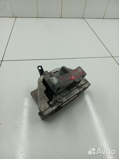 Опора двигателя правая (Haval F7)