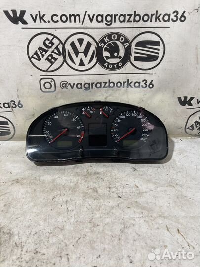 Панель приборов 2.8 APR VW Passat B5