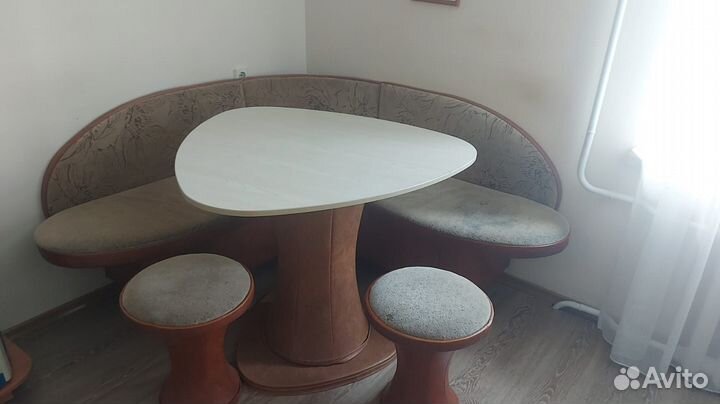 Кухонный уголок