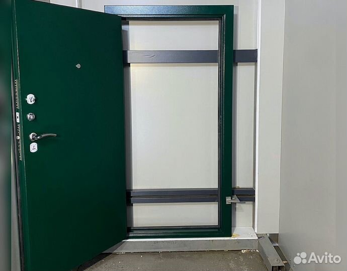 Дверь металлическая