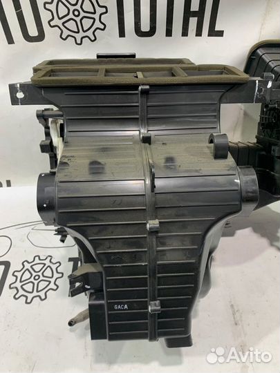 Корпус отопителя Kia Sportage SL G4KD 2011