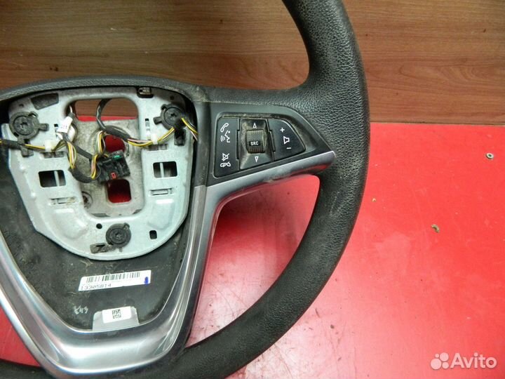 Рулевое колесо 13305814 Opel Astra J (P10) Астра