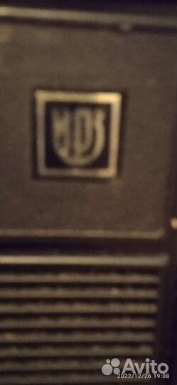 Музыкальные колонки бу, состояние новых,цена одной