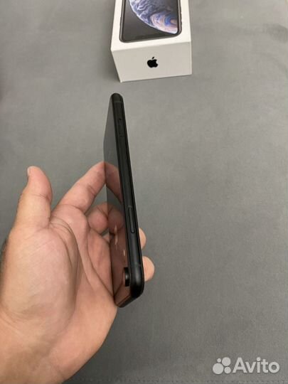 iPhone Xr, 128 ГБ