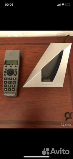 Телефон Bang & Olufsen