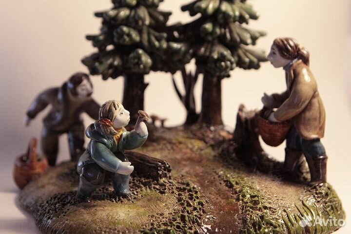 Скульптурная композиция, фаянс