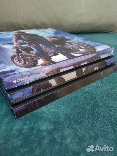 Sony PS4 pro 1tb + 50 игр