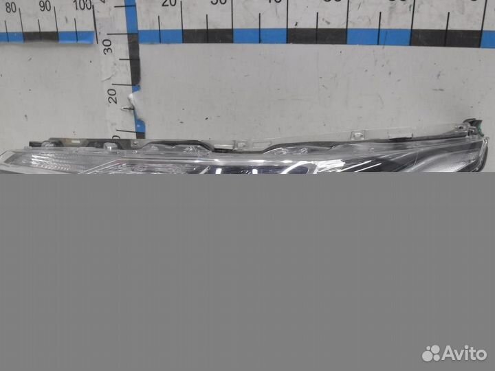 Фара левая Toyota Corolla