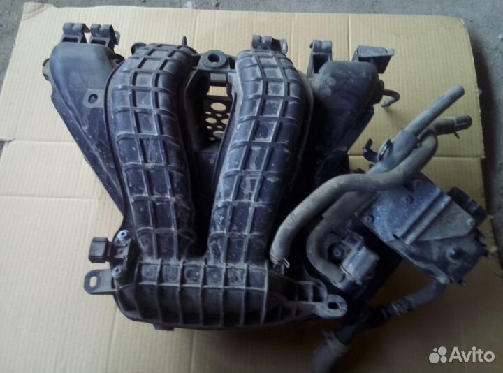 Впускной коллектор Mitsubishi 1540A069