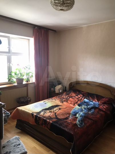 3-к. квартира, 106,8 м², 2/8 эт.