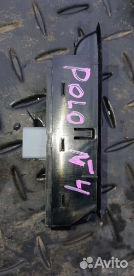 Блок стеклоподъемников Volkswagen Polo седан