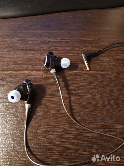 Наушники Denon AH-C300