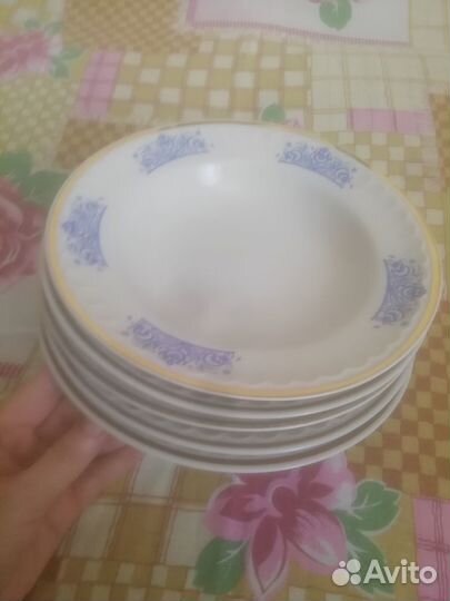 Тарелки 5шт суповые большие б/у