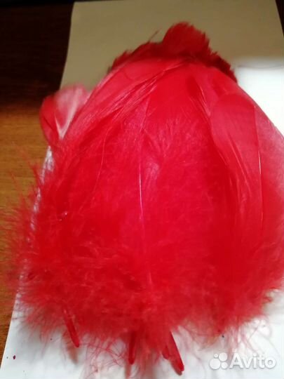 Перья для рукоделия