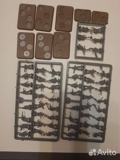 Взвод панцергренадёр, немецких солдат