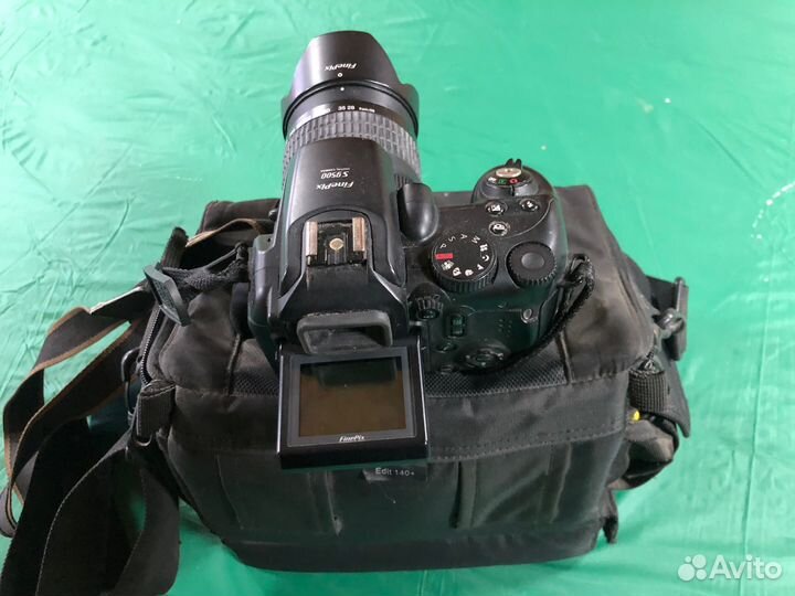 Fujifilm S9500