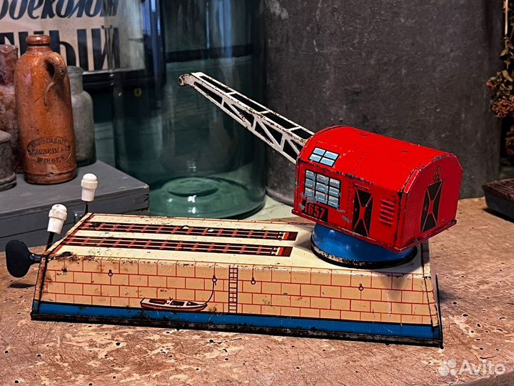 Механическая игрушка лзм