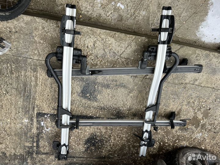 Велобагажник на крышу thule
