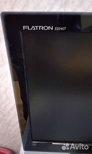 Монитор LG E2240T-PN