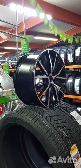 18x8.0 5x114.3 ET50 Toyota Camry V75 2022г Black