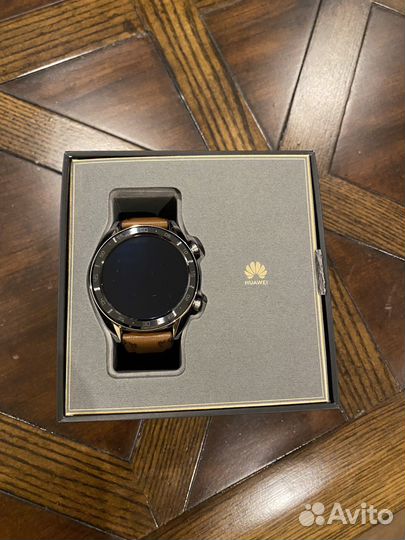 Smart часы huawei watch GT