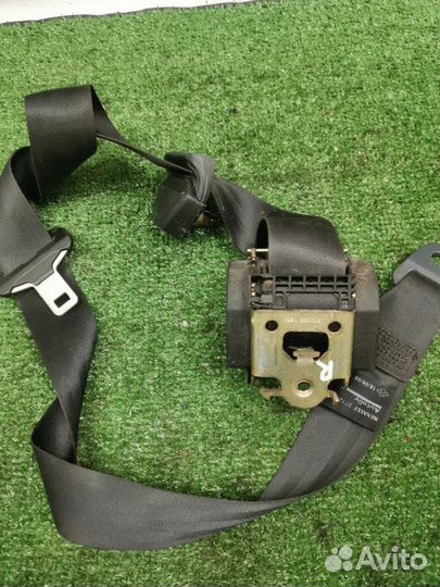 Ремень безопасности передний правый Renault Logan