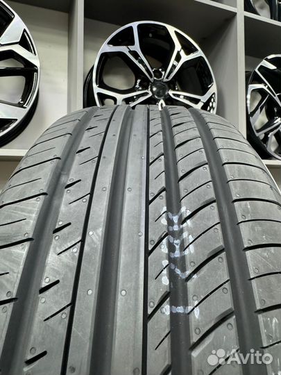 Yokohama Advan dB V552 195/55 R16 87V