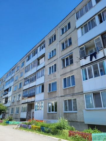 2-к. квартира, 55 м², 5/5 эт.