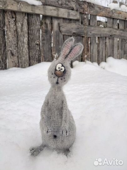 Вязаный зайчик